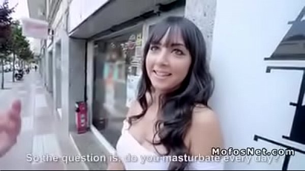 Samba pornô ofereceu dinheiro e comeu morena tarada por rola